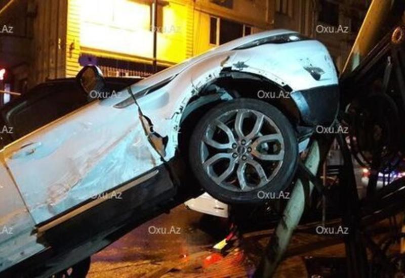 Женщина-водитель стала виновницей аварии в Баку