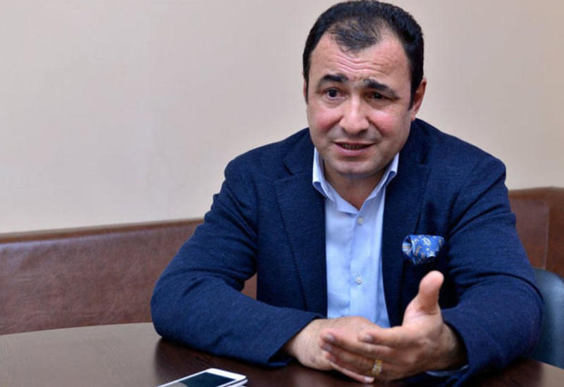 Заслуженный артист Азербайджана исполнил мугам на немецком языке