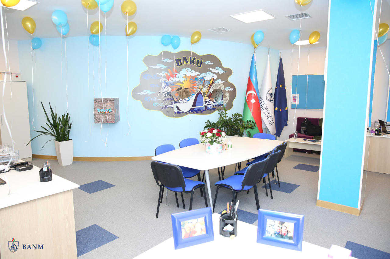Офис Erasmus + и Международных Программ открылся впервые в Азербайджане в БВШН