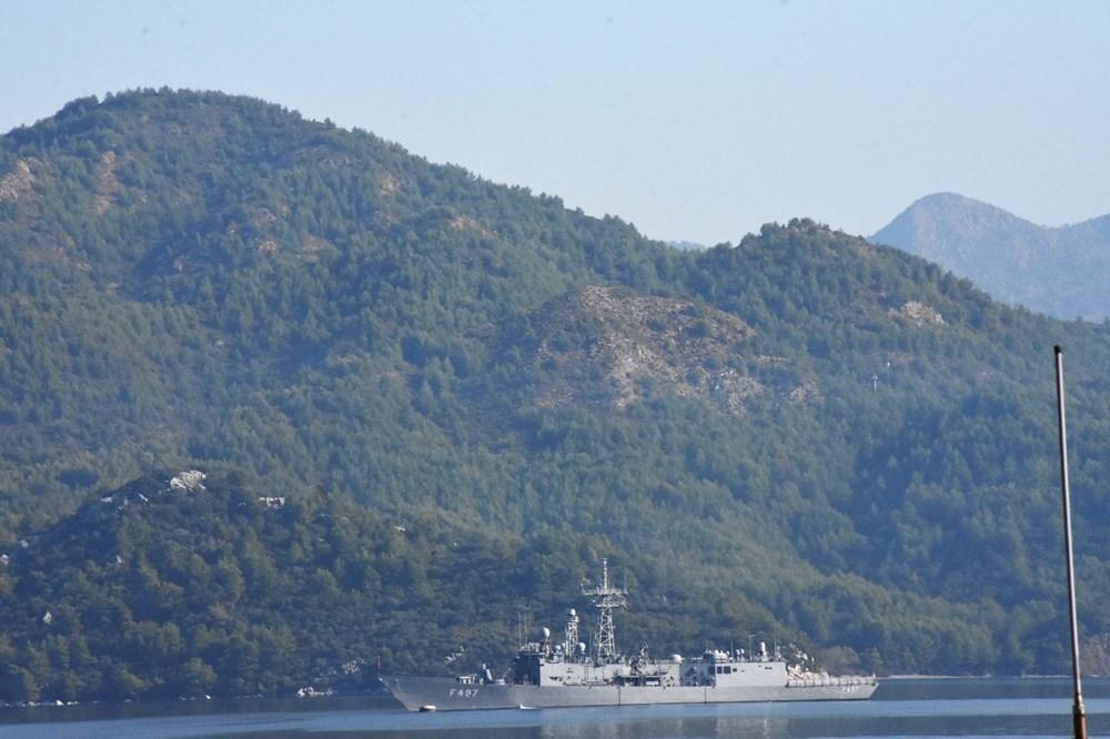 Турция проводит масштабные военно-морские учения