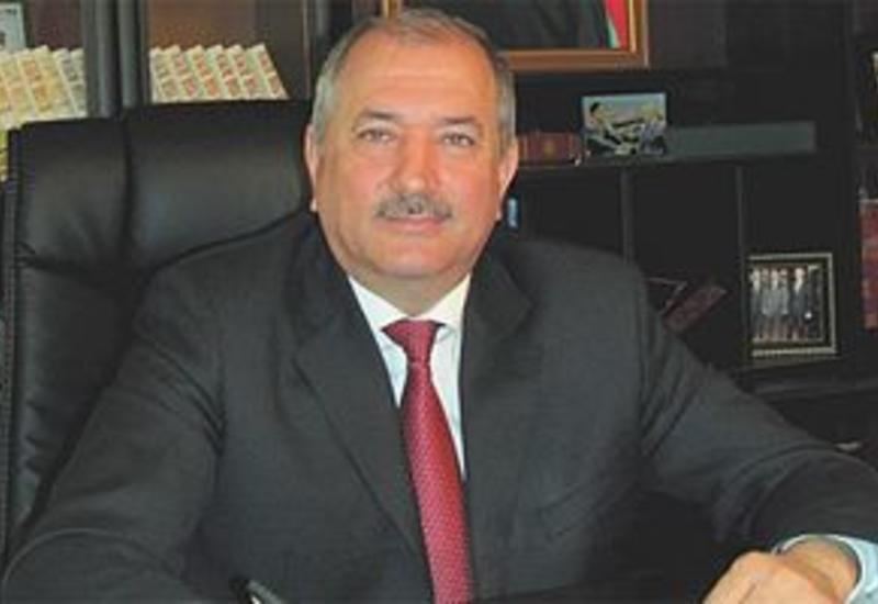 Азиз Азизов назначен главой Сураханского района Баку