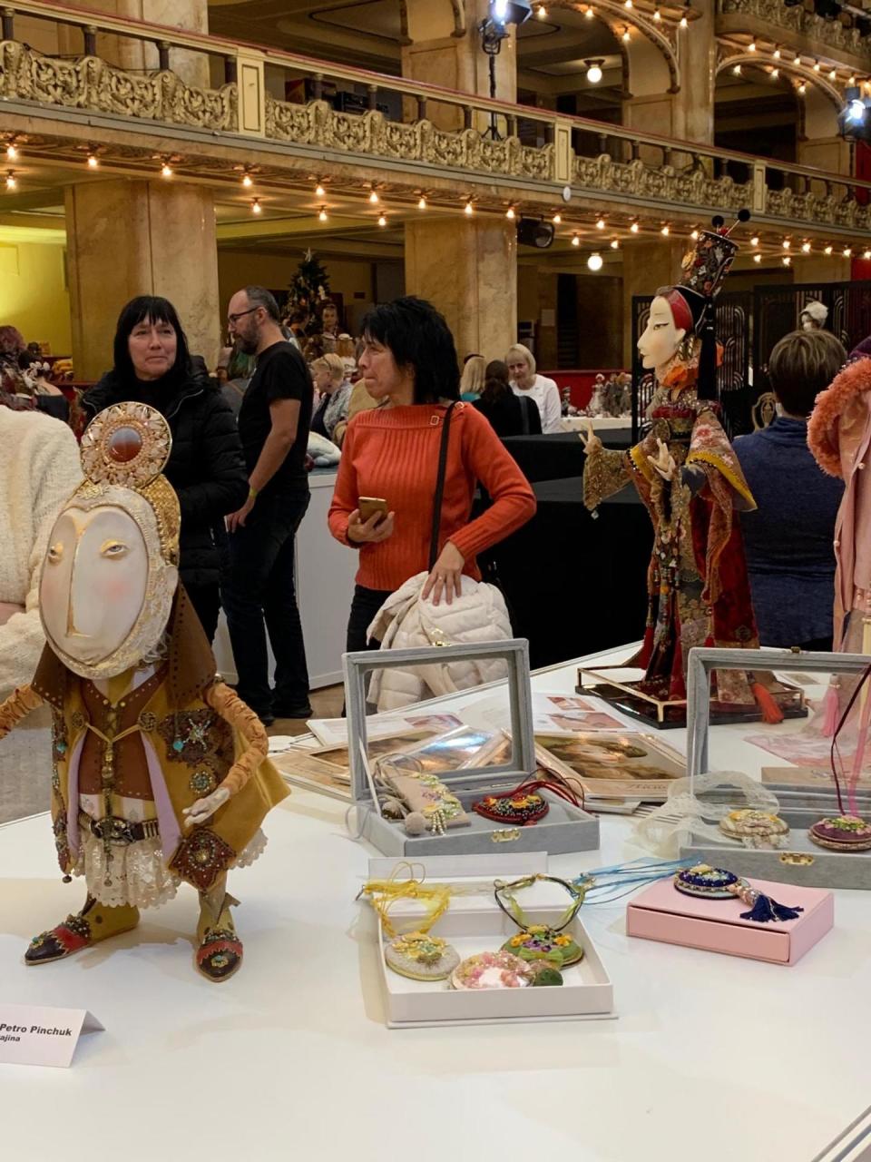 Куклы Фарах Алиевой представлены на Международной выставке Prague Doll 2019