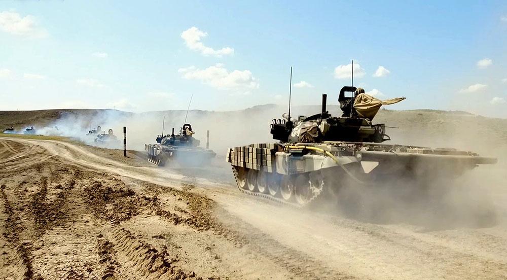Азербайджанская армия начинает оперативные учения