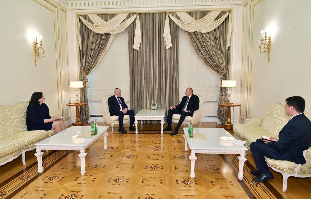 Президент Ильхам Алиев принял заместителя исполнительного председателя Конференции президентов ведущих американских еврейских организаций