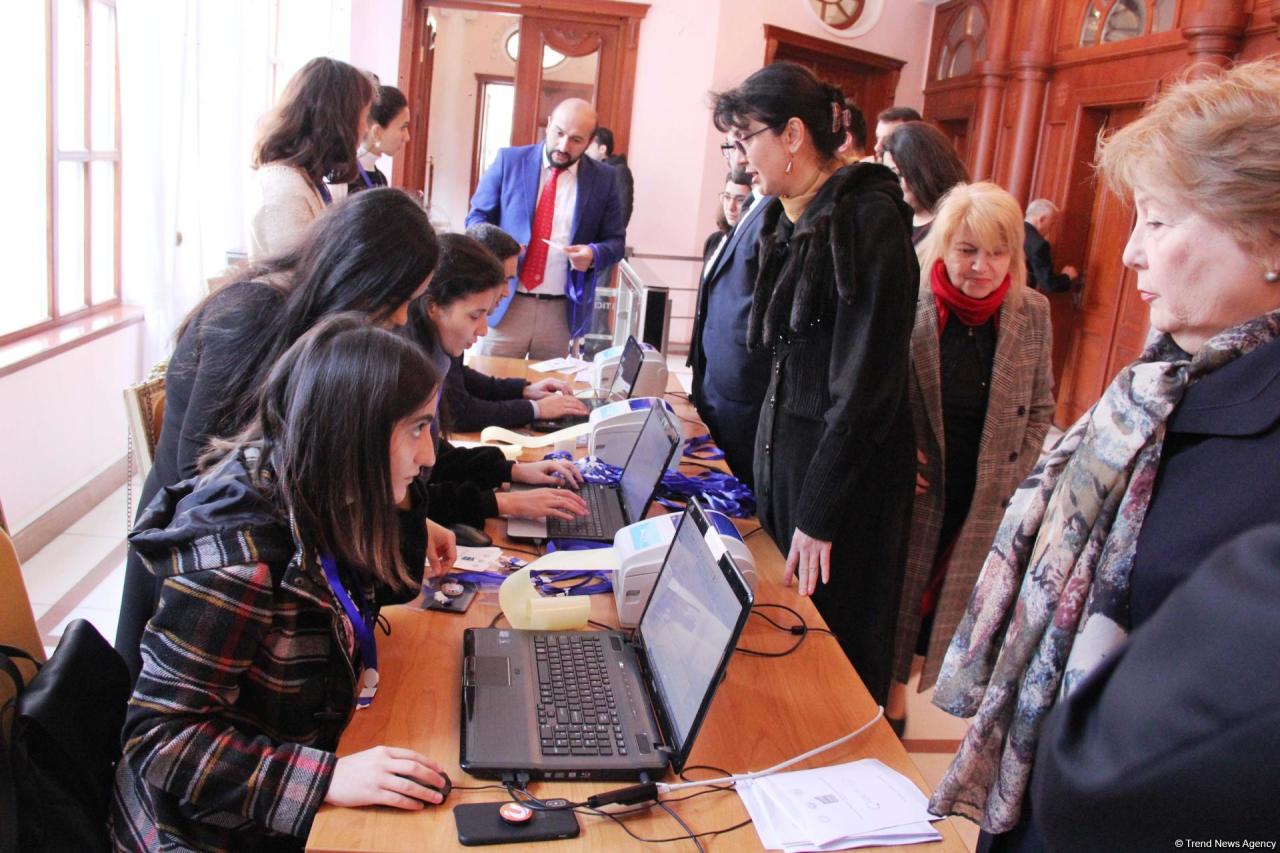 В Баку открылся второй Международный женский форум предпринимателей