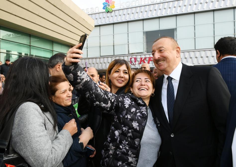 Президент Ильхам Алиев принял участие в открытии после реконструкции линии Сабунчи-Пиршаги Бакинской кольцевой железной дороги