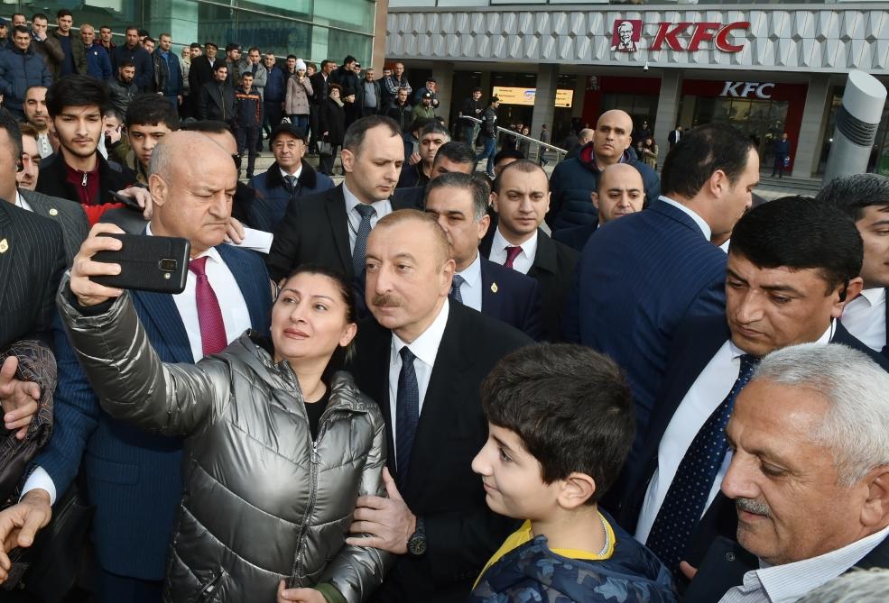 Президент Ильхам Алиев принял участие в открытии после реконструкции линии Сабунчи-Пиршаги Бакинской кольцевой железной дороги