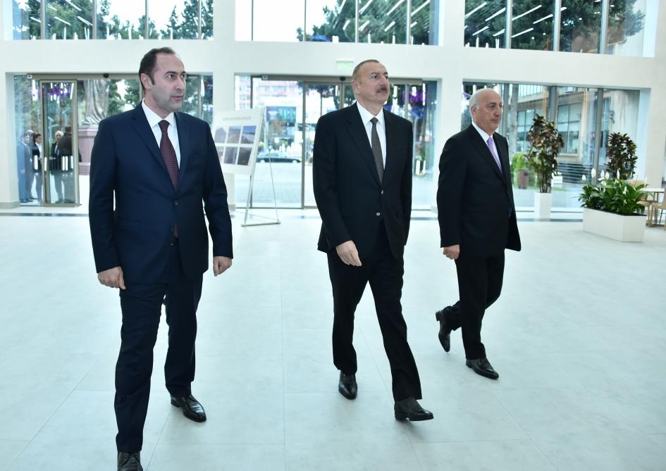 Президент Ильхам Алиев принял участие в открытии нового здания кинотеатра "Низами" в Сумгайыте