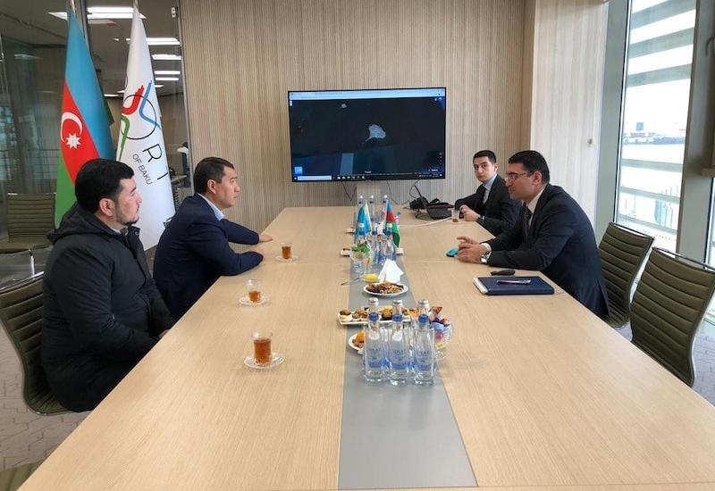 Азербайджан и Казахстан обсудили увеличение грузоперевозок по морю