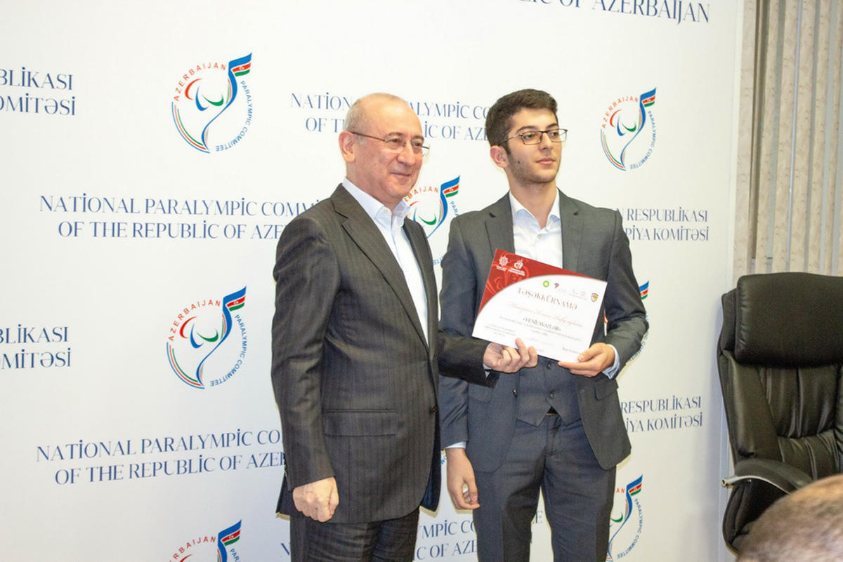 В Баку состоялась презентация нового логотипа НПКА и церемония награждения