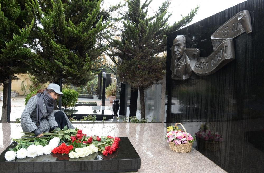 В Баку почтили память видного кинорежиссера Расима Оджагова