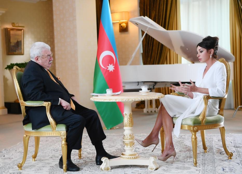 Мехрибан Алиева: отношения Москвы и Баку носят образцовый характер