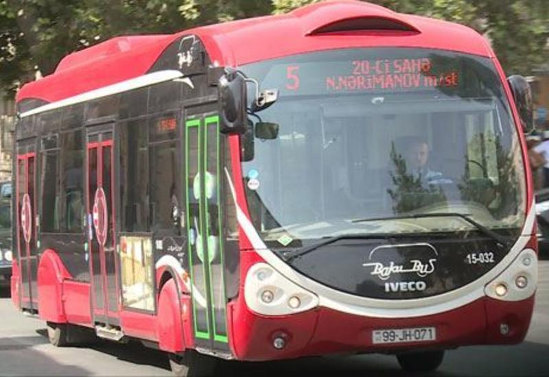 В Баку приостановлена работа общественного транспорта