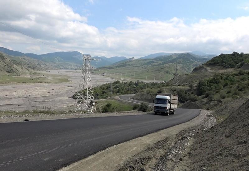 В Азербайджане ремонтируют одну из региональных автодорог