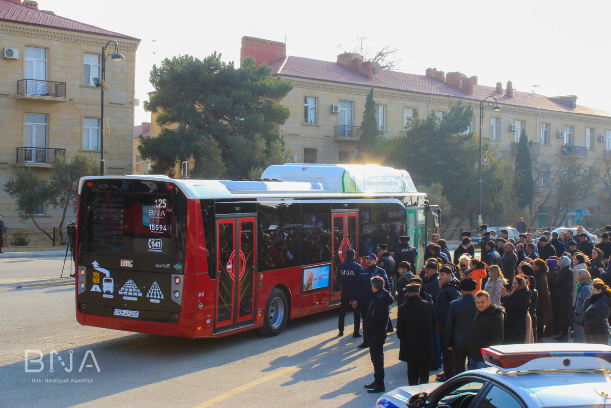 На улицах Баку появятся новые автобусы