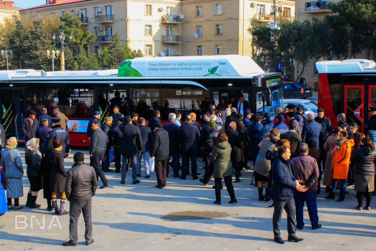 На улицах Баку появятся новые автобусы