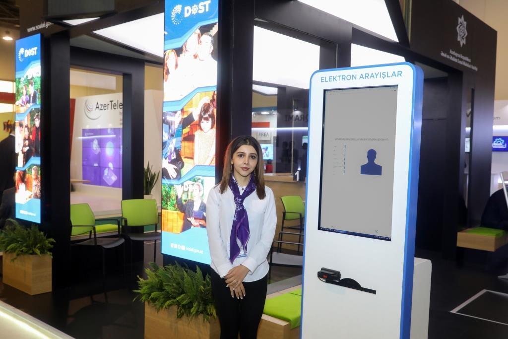 На выставке Bakutel Центр DOST оказывает гражданам услуги без регистрации