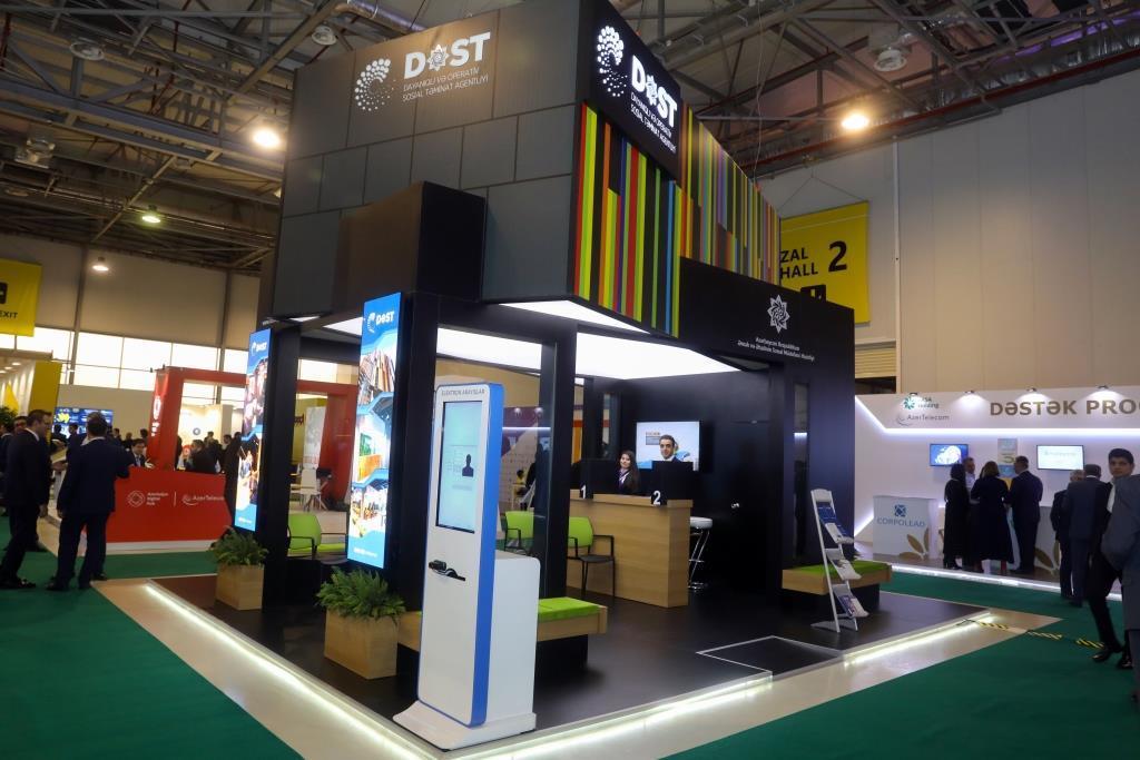На выставке Bakutel Центр DOST оказывает гражданам услуги без регистрации