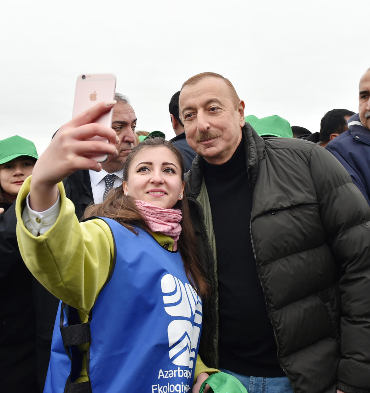 Президент Ильхам Алиев и Первая леди Мехрибан Алиева приняли участие в акции по посадке деревьев в Шамахинском районе