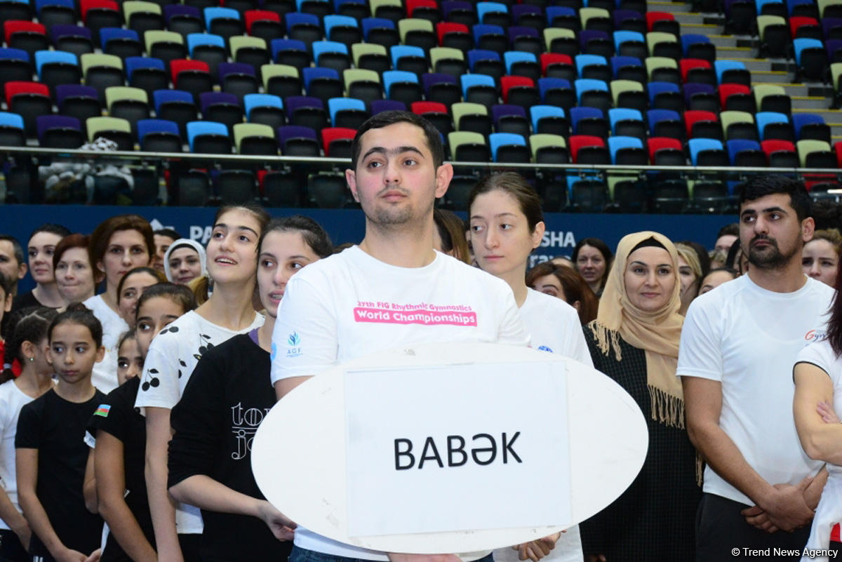 В Национальной арене гимнастики проходят эстафетные соревнования Федерации гимнастики Азербайджана