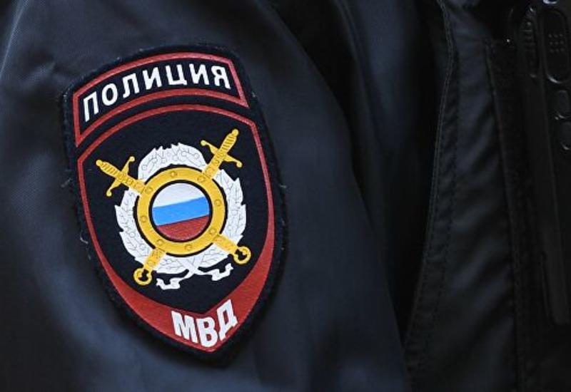 В России в торговом центре задержали мужчину с ножом