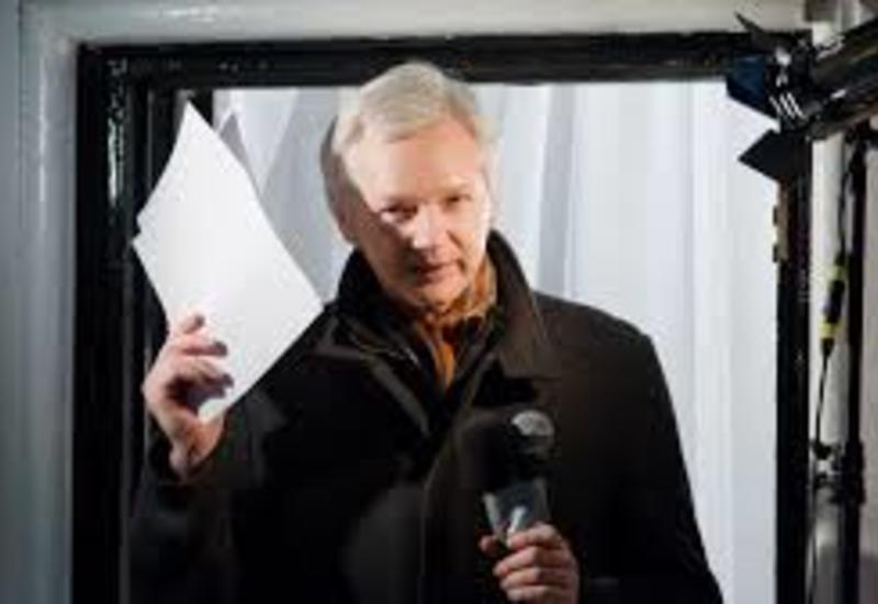 Представитель основателя WikiLeaks считает ситуацию с Ассанжем критической