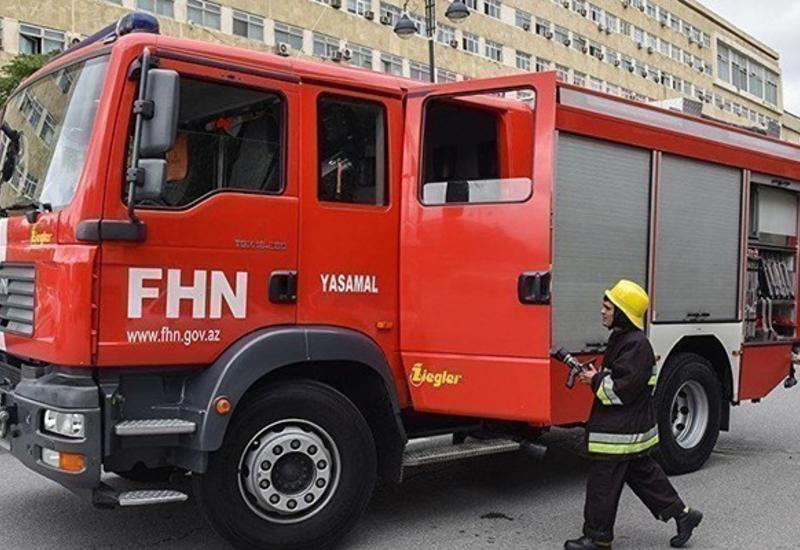 Пожар в общежитии в Сумгайыте, есть отравившиеся дымом
