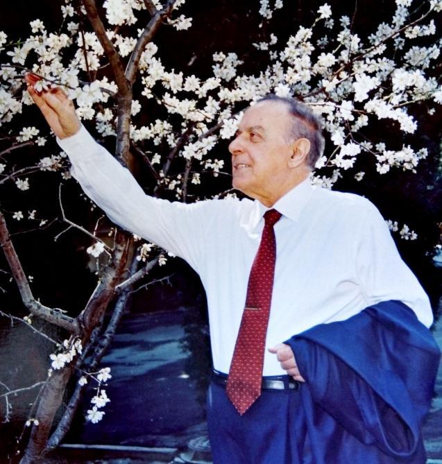 Böyük ömrün fotolarda əbədiləşən anları