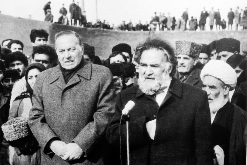 Böyük ömrün fotolarda əbədiləşən anları
