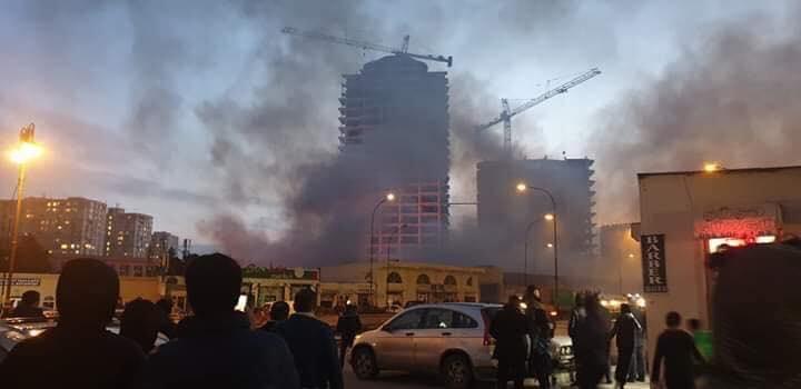 На крупном рынке в Баку произошел пожар