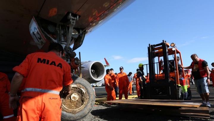 ЧП с самолетом Airbus A320 в Маниле, закрыты взлетно-посадочные полосы, задержка рейсов