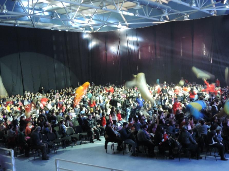 Организованное в Шамахы семейное мега-шоу "Джыртдан и волшебный халат" подарило детям прекрасные, радостные моменты