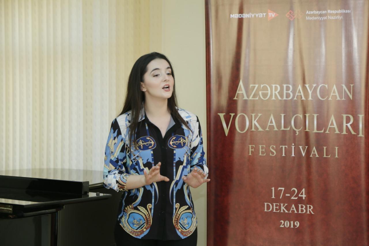Народная артистка СССР провела мастер-класс для азербайджанской молодежи
