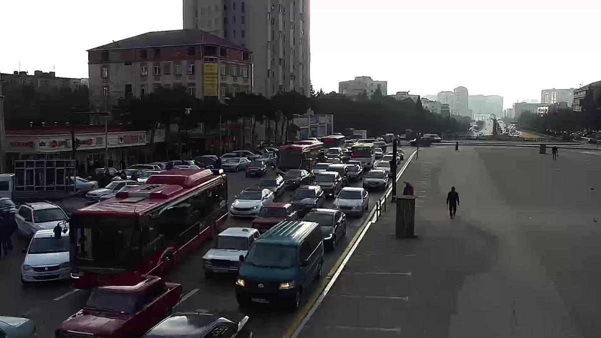 В Баку усиливается борьба с незаконной парковкой