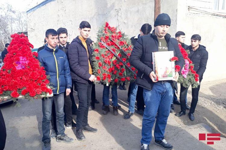 Убитая в Товузе 10-летняя Нармин похоронена