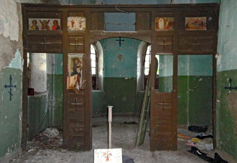 В Армении уничтожают русские церкви
