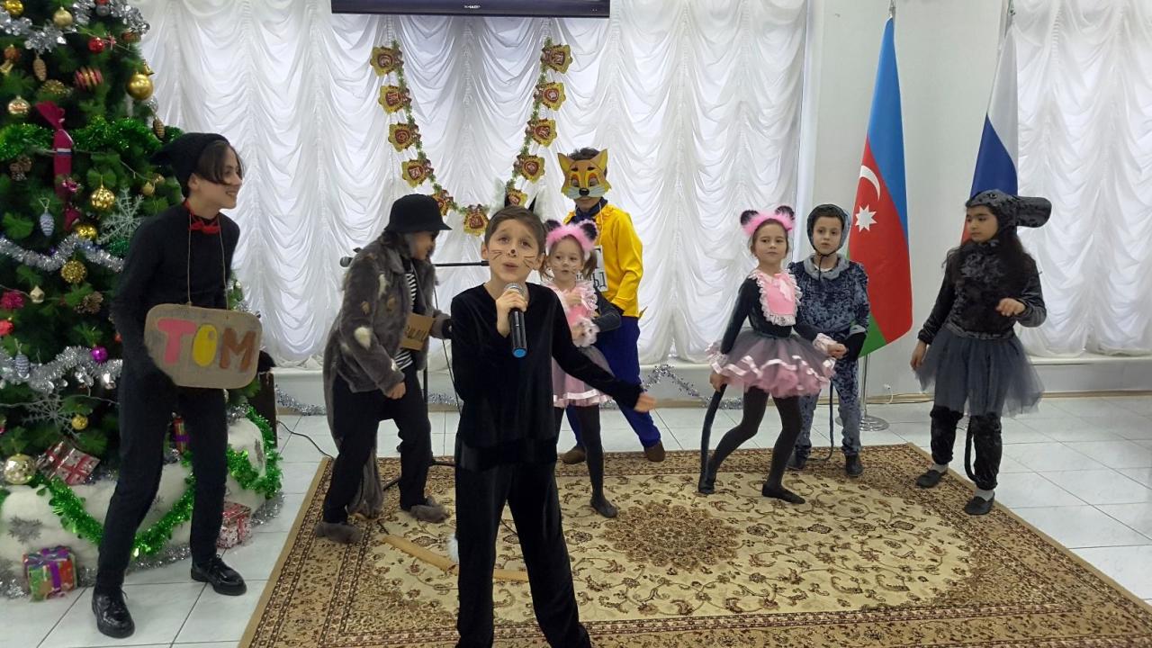 В Баку прошла творческая встреча с юными артистами Детского театра-студии "Гюнай"