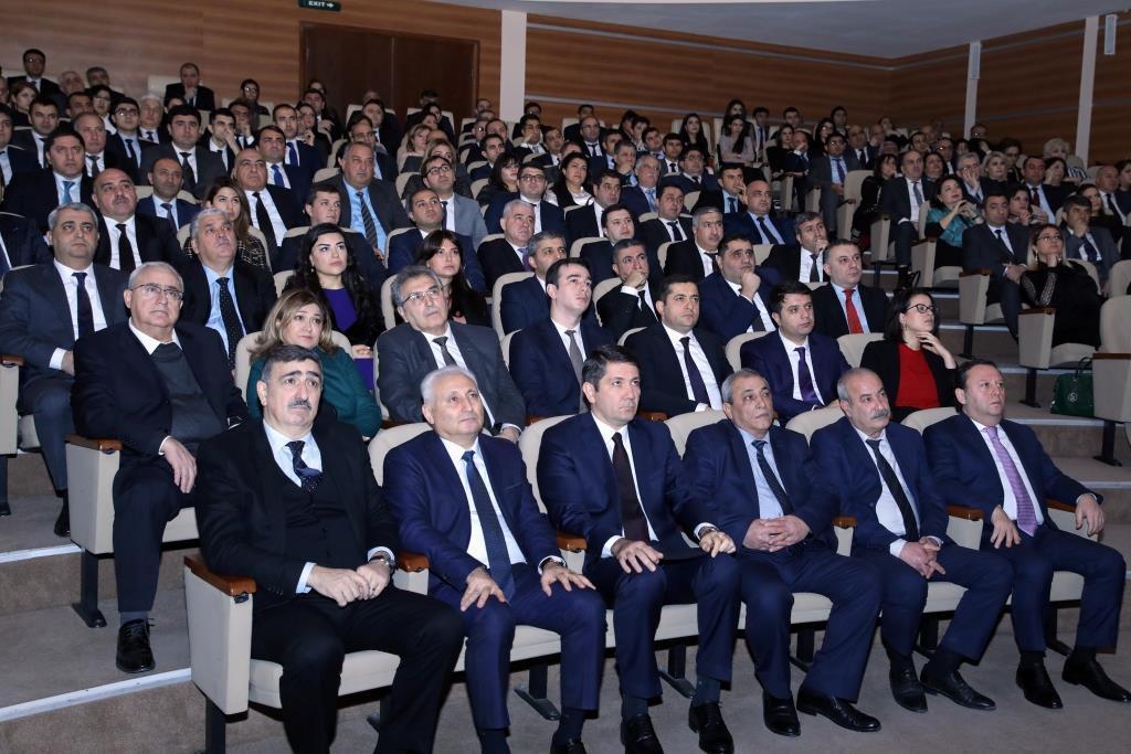 Семьям шехидов и инвалидам 20 Января дадут единовременную материальную помощь