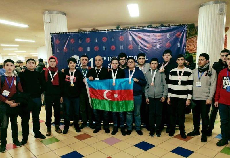 Очередной успех азербайджанских школьников на Международной Олимпиаде при поддержке Azercell (R)