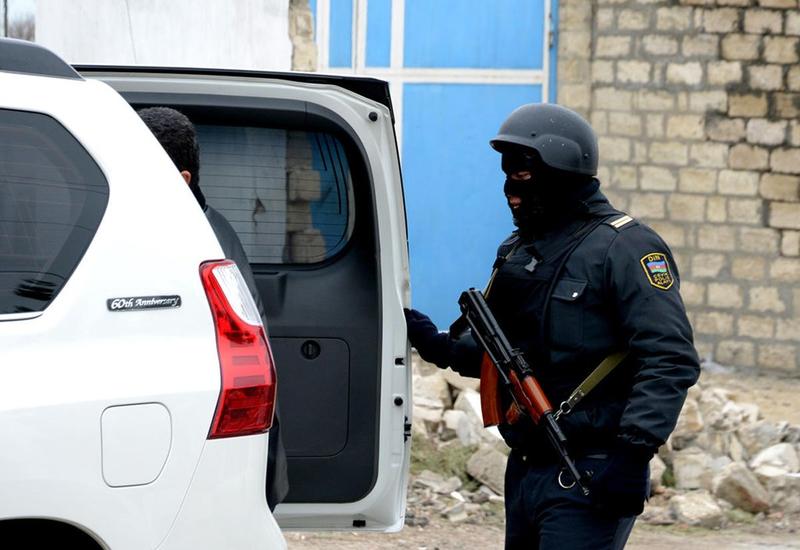 Polis iki rayonda əməliyyat keçirdi: Həbs olunanlar var