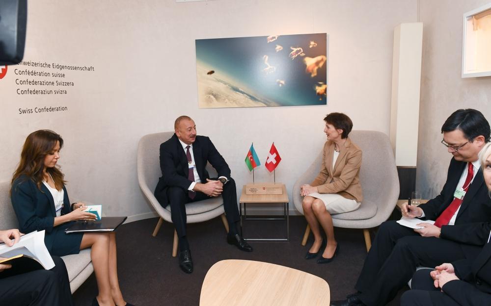 В Давосе состоялась встреча Президента Ильхама Алиева и Президента Швейцарии Симонетты Соммаруги