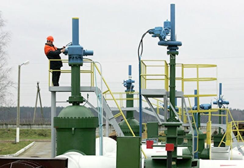 Баку и Минск обсуждают варианты поставок нефти в Беларусь