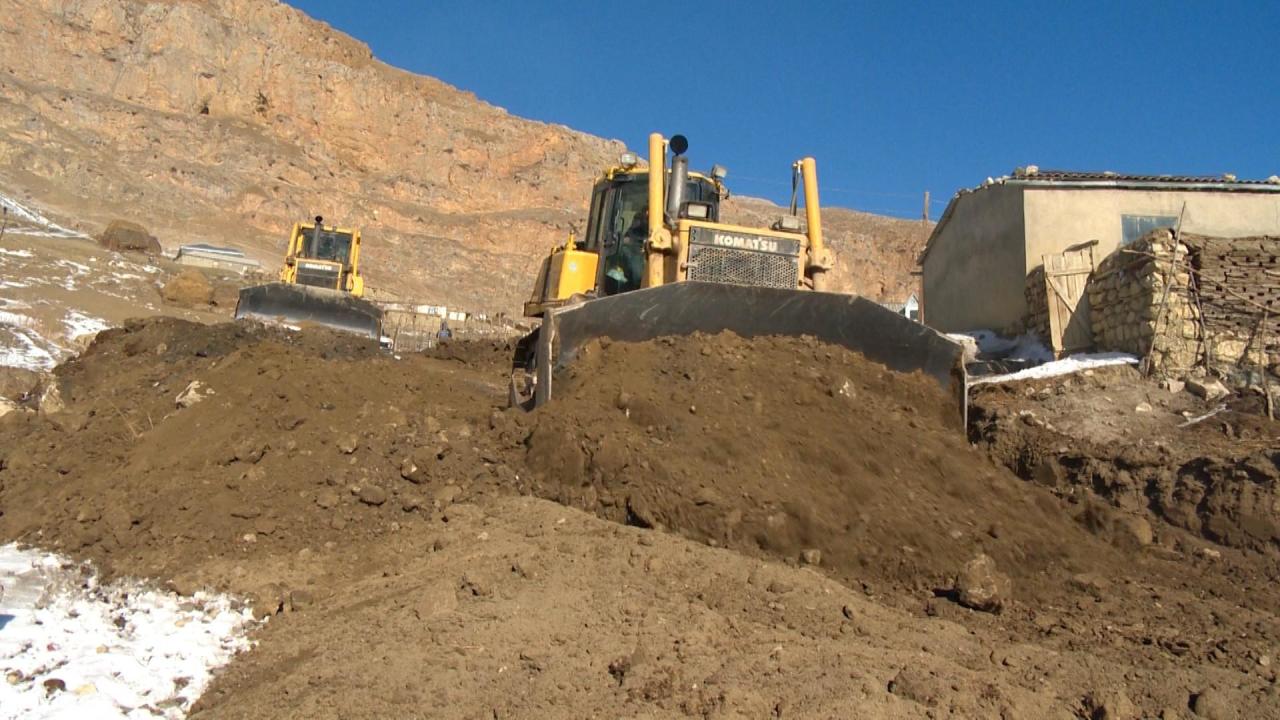Завершено строительство участка новой автодороги Губа-Хыналыг