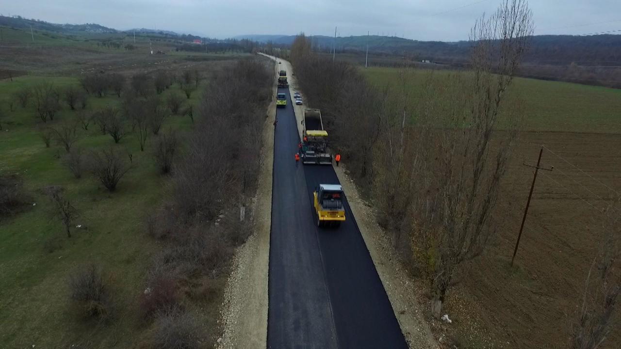 Завершено строительство участка новой автодороги Губа-Хыналыг
