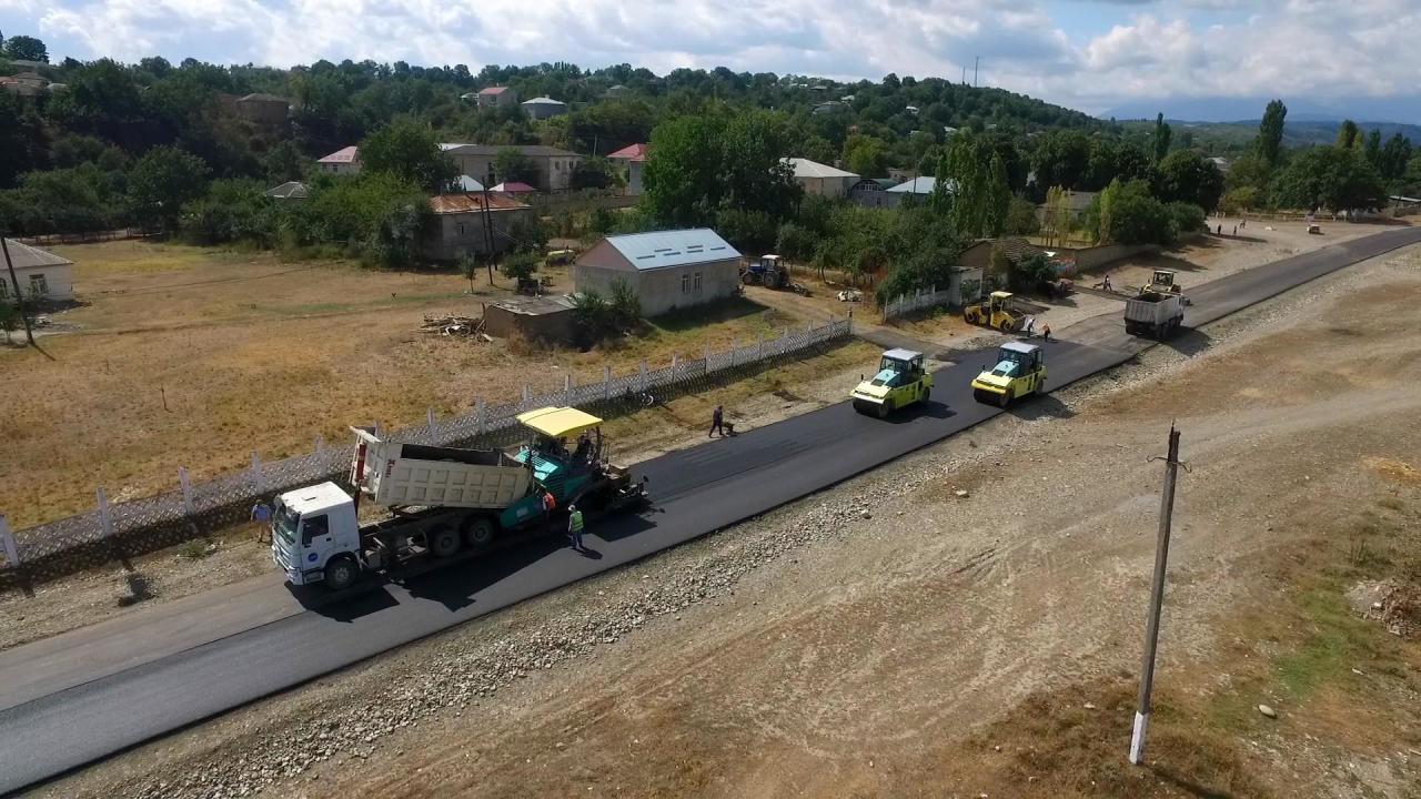 Завершено строительство участка новой автодороги Губа-Хыналыг