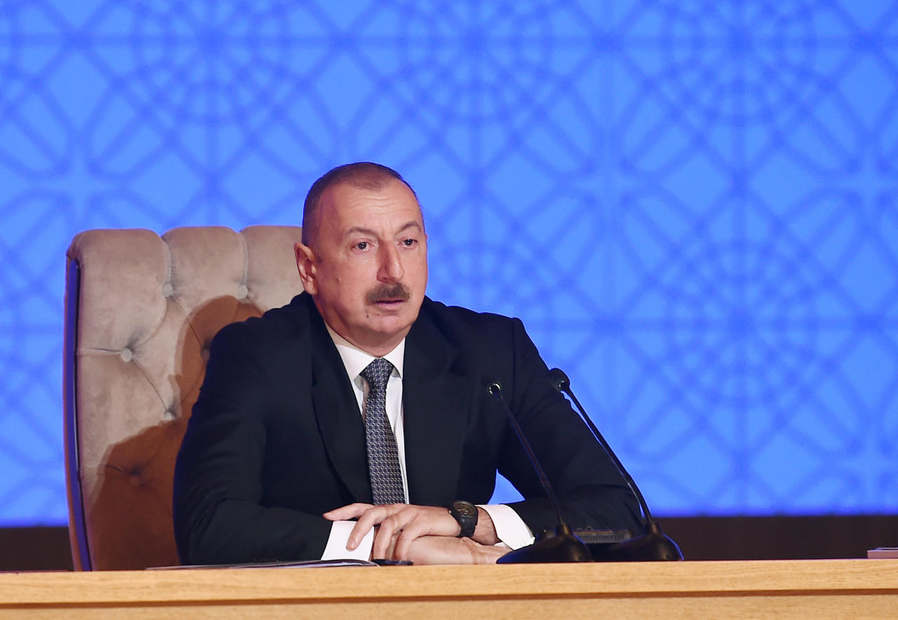 Президент Ильхам Алиев принял участие в конференции, посвященной итогам первого года исполнения Госпрограммы социально-экономического развития регионов в 2019-2023 годах