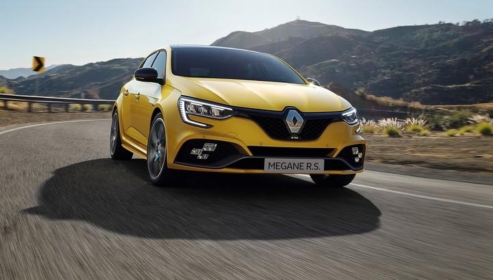 Представлено обновленное семейство Renault Megane