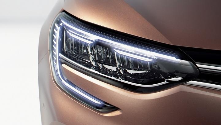 Представлено обновленное семейство Renault Megane