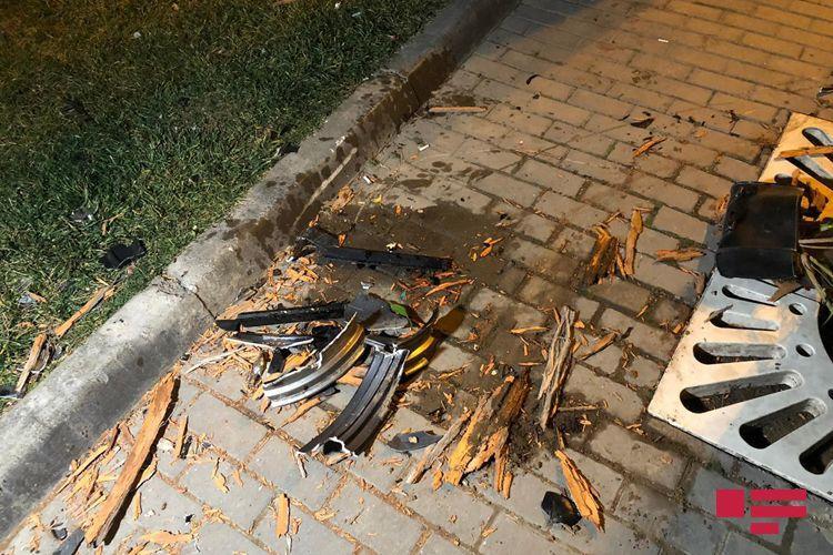 Погибшим в ДТП с мотоциклом в Баку оказался сотрудник полиции