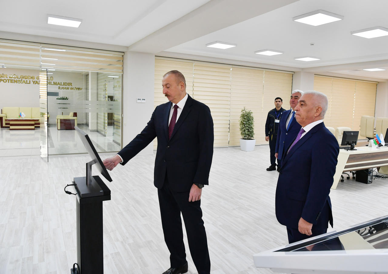 Президент Ильхам Алиев принял участие в открытии подстанции «Дюбенди» ОАО «Азерэнержи»